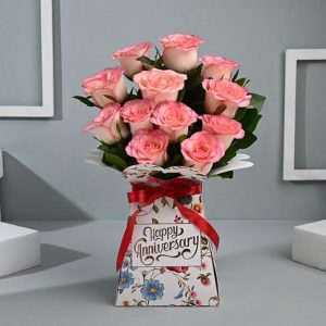 FlowerAura Premium Fresh Live Flower Bouquet of 12 Pink Roses In FA Happy Anniversary Box Anniversary Gift For Girlfriend, Boyfriend, Husband, Wife, Parents & Friends (Same Day Delivery)